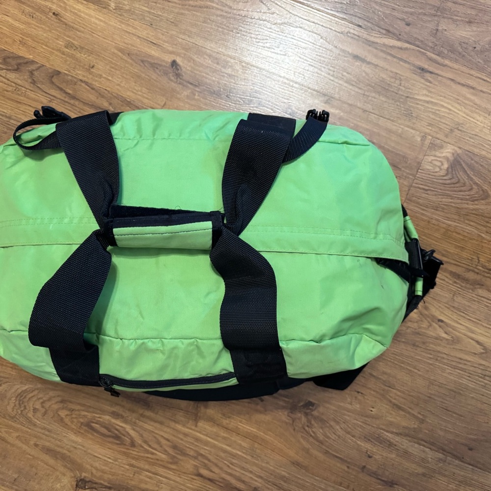 L.L. Bean adventure duffle medium - Picture 3 of 9